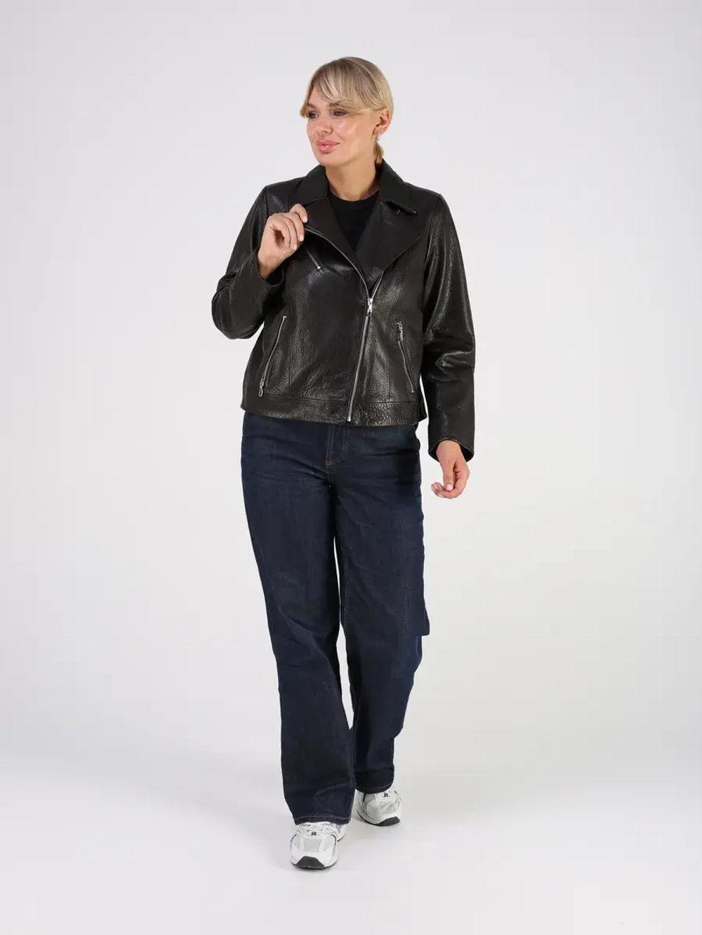 Кожаная куртка демисезонная косуха оверсайз