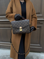 Louis Vuitton Pochette Métis