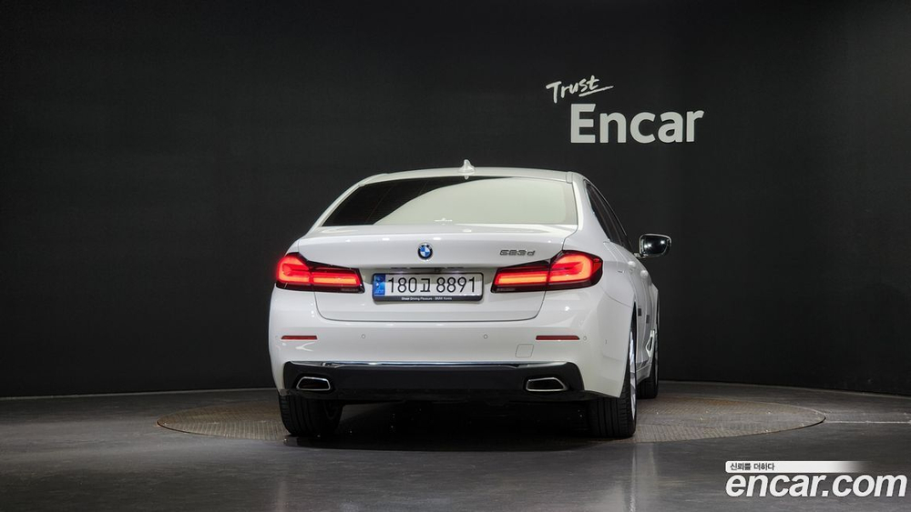 BMW 5 Series (G30) 523d Luxury (02.2022)