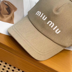 Бейсболка Miu Miu