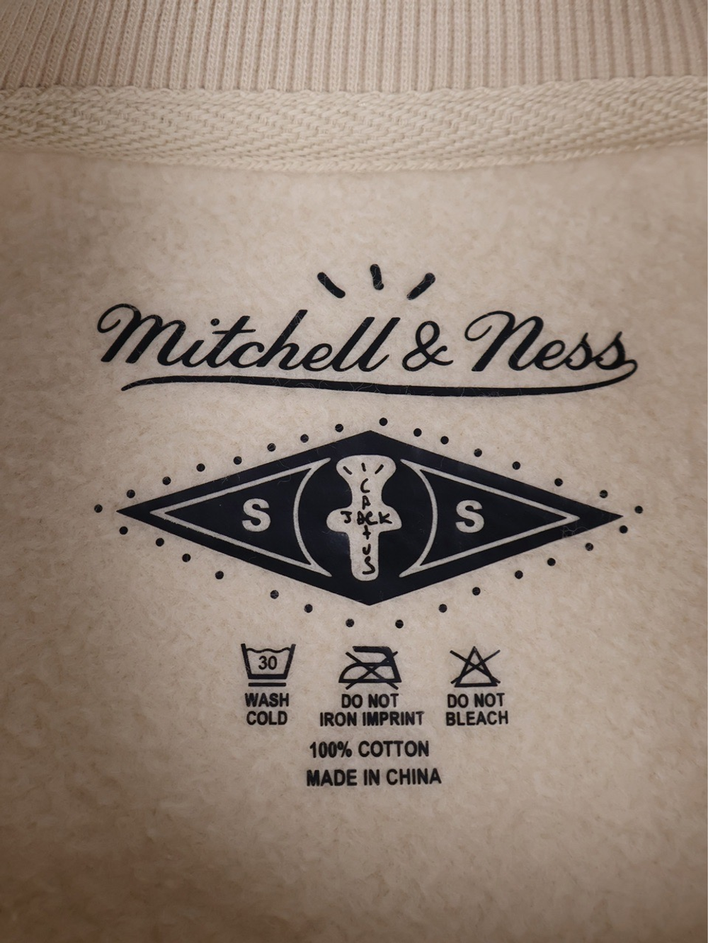 Свитшот Travis Scott Cactus Jack x Mitchell & Ness Kentucky Wildcats