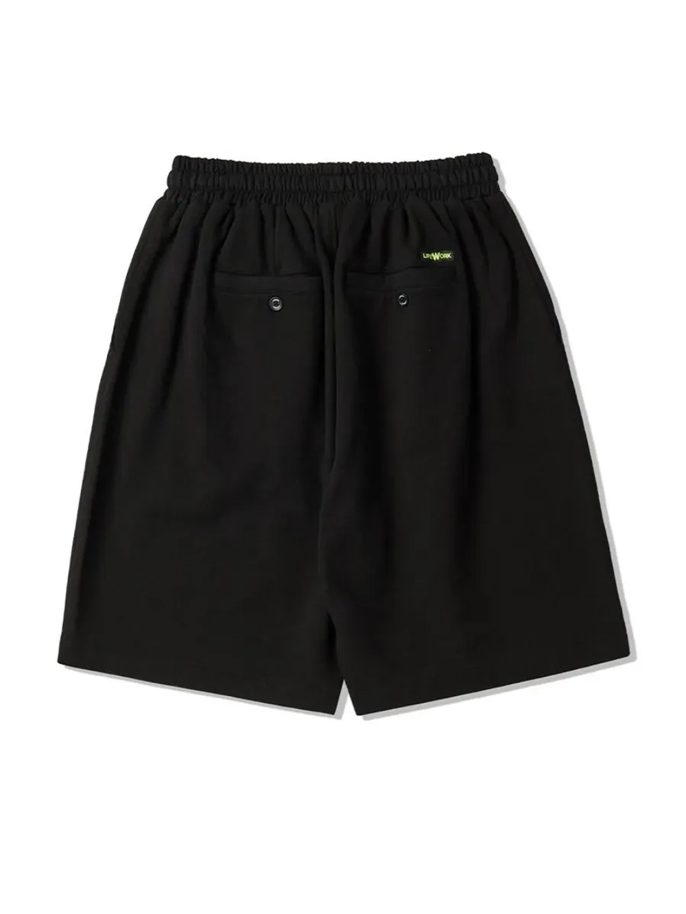 Шорты с высокий посадкой и неоновыми шнурками