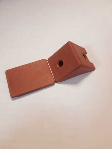 Уголок монтажный пластмассовый, Вишня