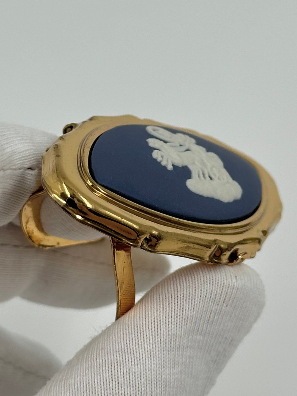 Футляр для помады тёмно-синий Wedgwood by Stratton