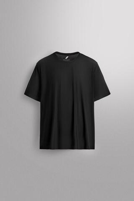 ZARA ЛЕГКАЯ ФУТБОЛКА ИЗ ТЕХНИЧЕСКОЙ ТКАНИ, ЧЕРНЫЙ