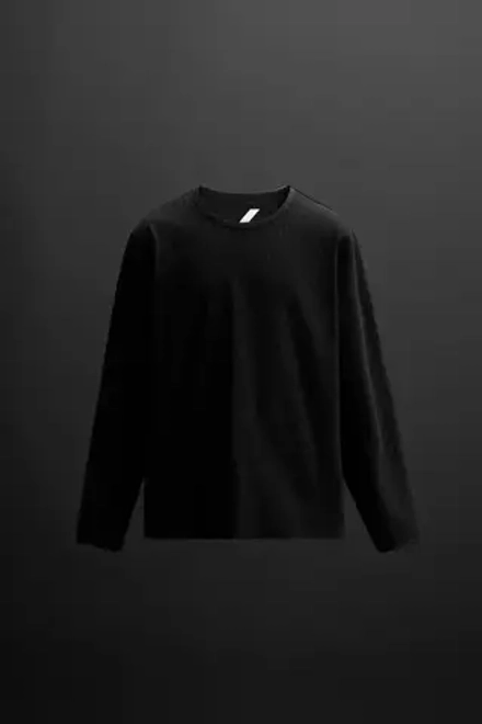 ZARA СПОРТИВНАЯ ФУТБОЛКА ИЗ РЕЛЬЕФНОЙ ТКАНИ, ЧЕРНЫЙ
