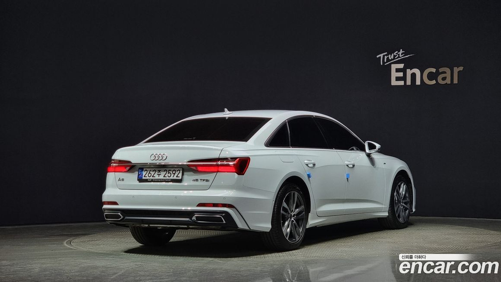 Audi A6 (C8) 45 TFSI Premium (12.2022)