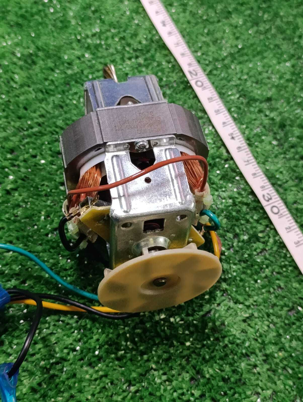 Двигатель в сборе HC8820M230-FH для мясорубки Leran MG-150