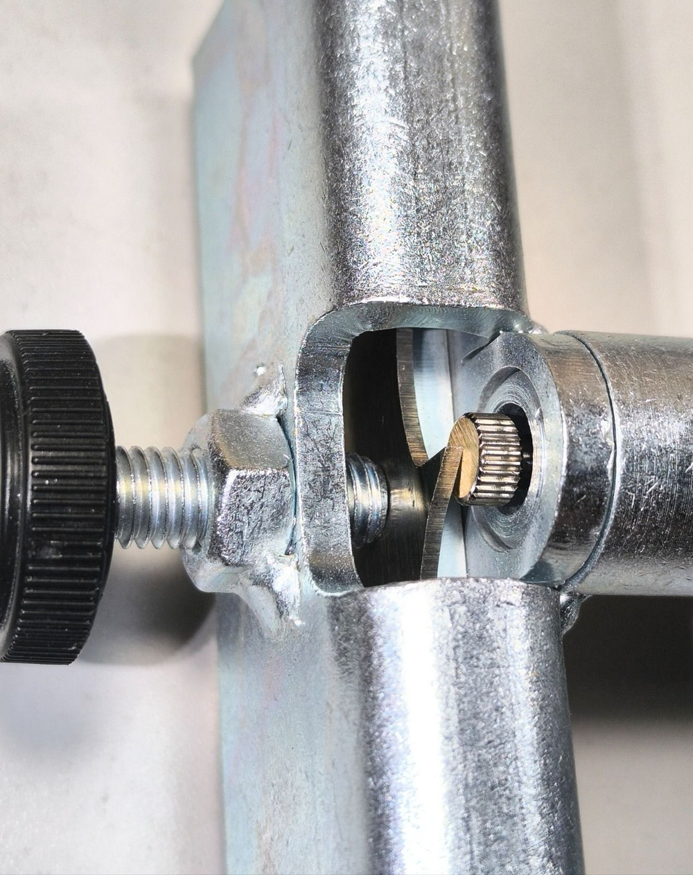 Разводомер. Индикатор развода пил.