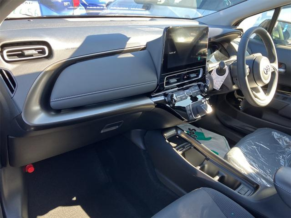 TOYOTA AQUA HYBRID 2023 г.