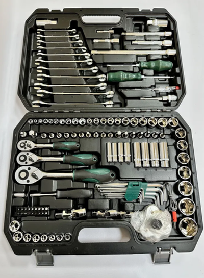 Набор инструментов 121 предмет