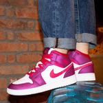 Jordan Air Jordan 1 Mid top Basketball Shoes White Purple Unisex