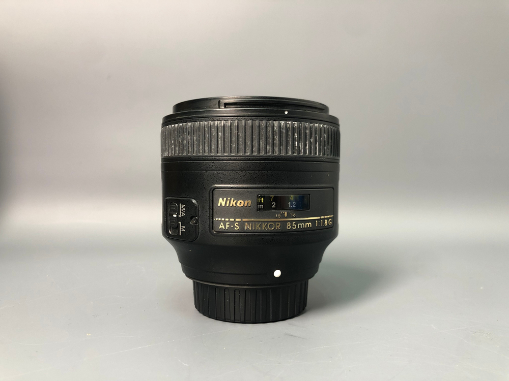 Nikon 85 mm 1.8G AF-S Nikkor