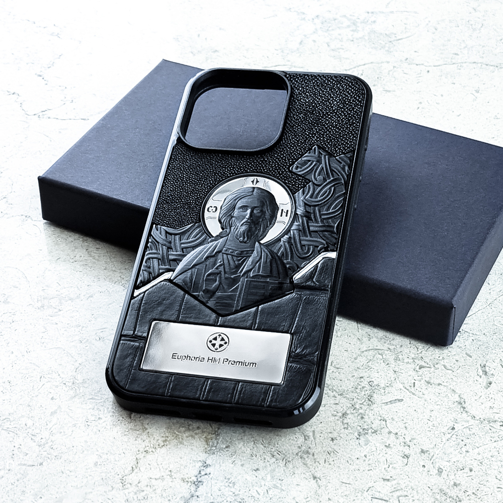 Брендовый чехол для iPhone из натуральной кожи крокодила Euphoria LUX аксессуар из Православной коллекции с изображением Иисуса Христа.