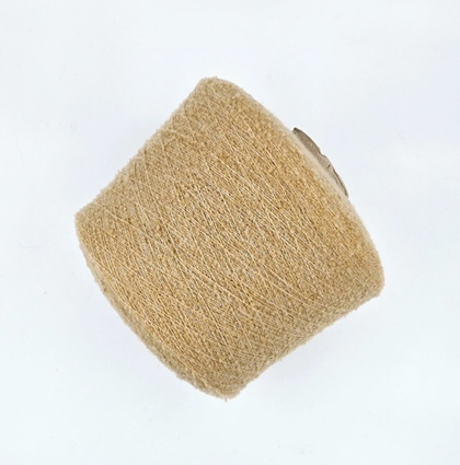 Biagolli Modesto (нежное букле) кашемир 78% шелк 20% па 2%, 800 м в 100 гр светлая карамель