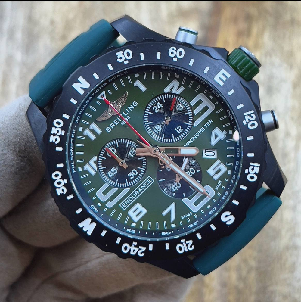Часы Breitling