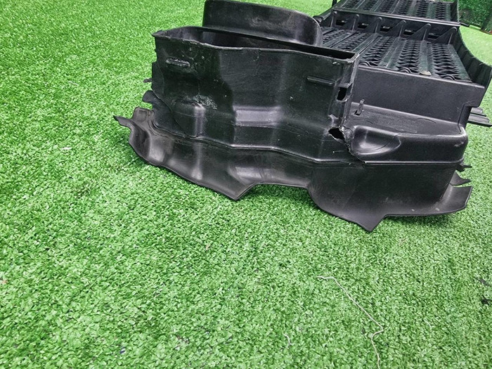 Воздуховод радиатора Volvo XC90 2 (2014-н.в.)