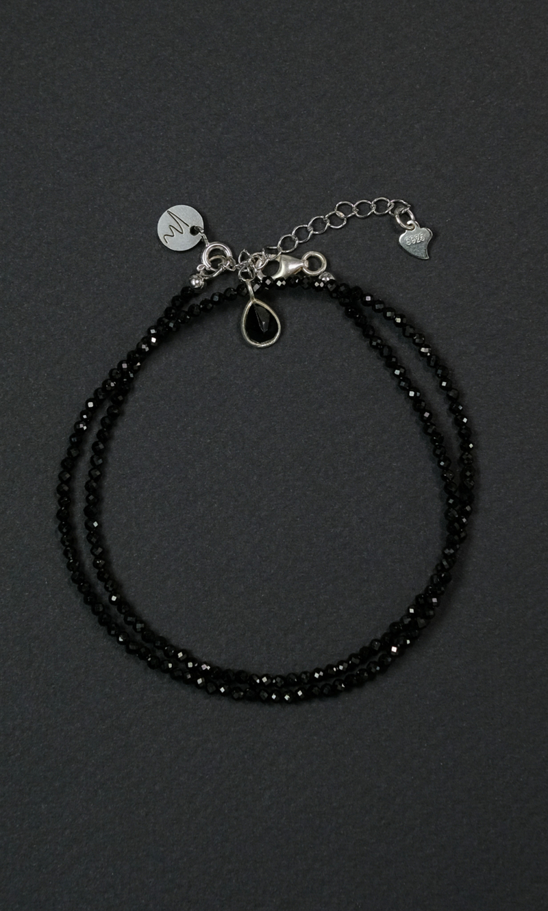 Чокер "Memo about Career" из шпинели, с подвесом из шпинели 35 см