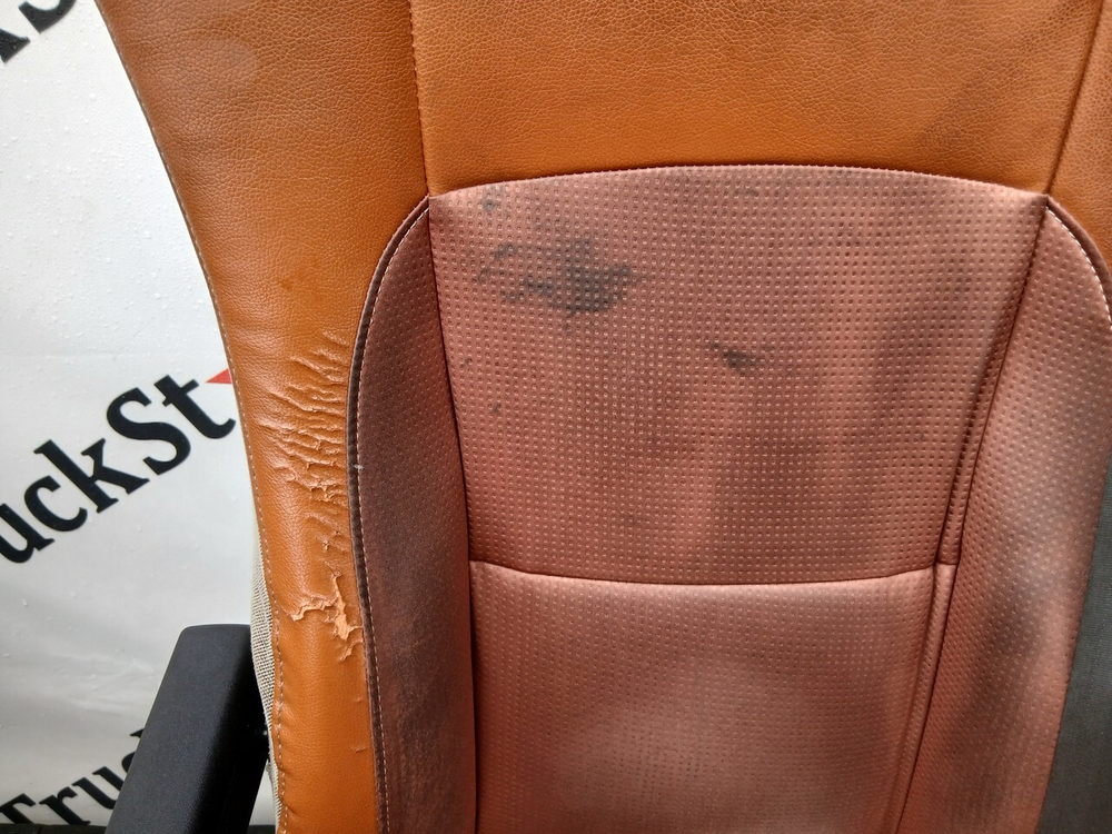 Сиденье водительское пневматическое 2023г