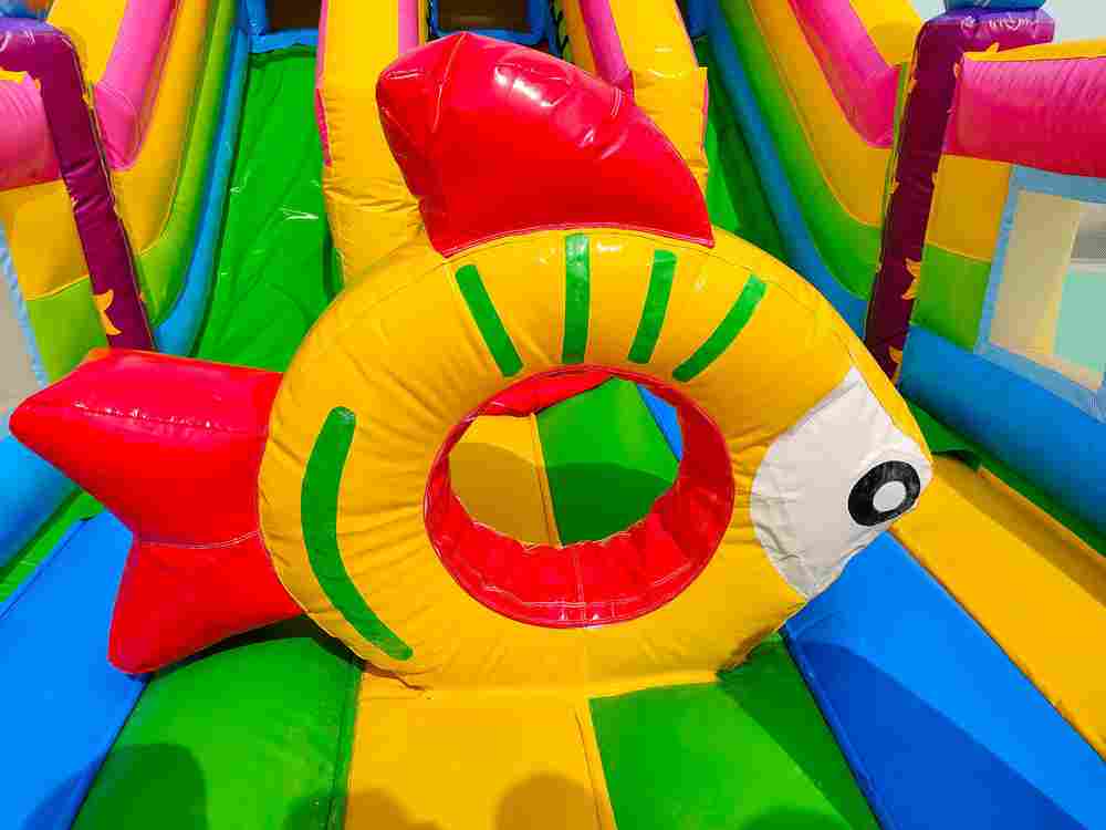 Коммерческий надувной батут с горкой «В гостях у моря 2», 8*4*5 м