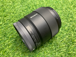 Sony E 11mm 1.8 (SEL11F18)