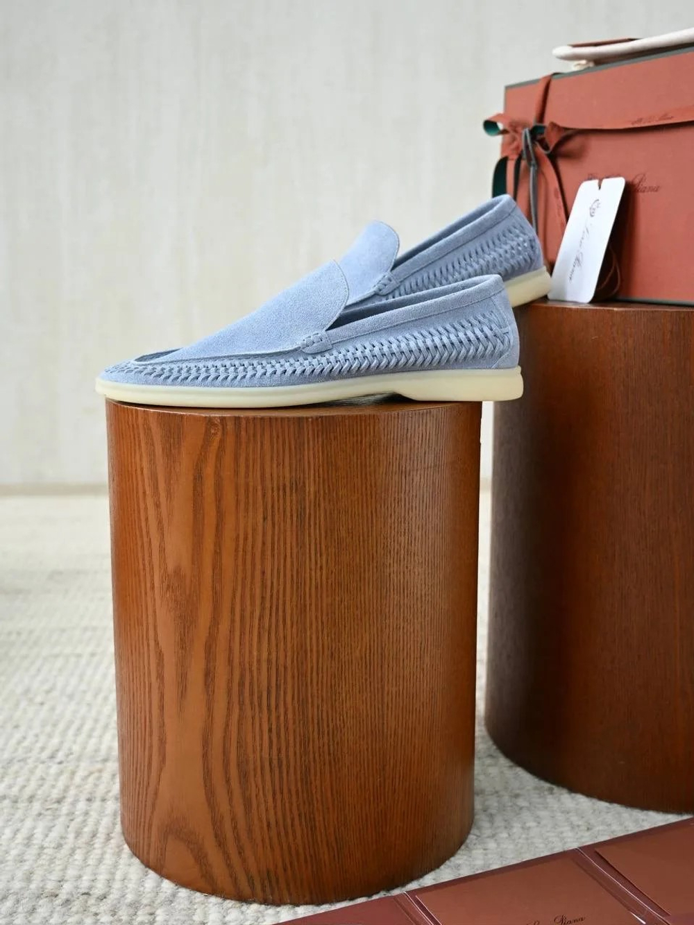 Лоферы Loro Piana Summer Walk голубого цвета с плетением