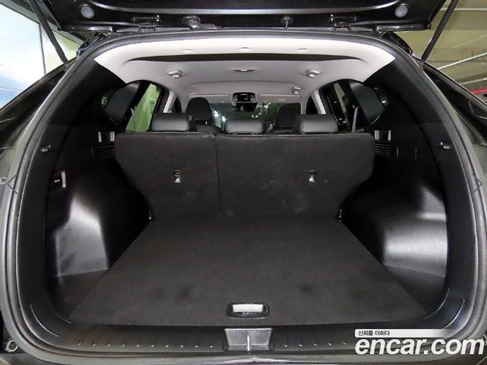 Hyundai Tucson (NX4) Дизель 2.0 2WD (02.2021)