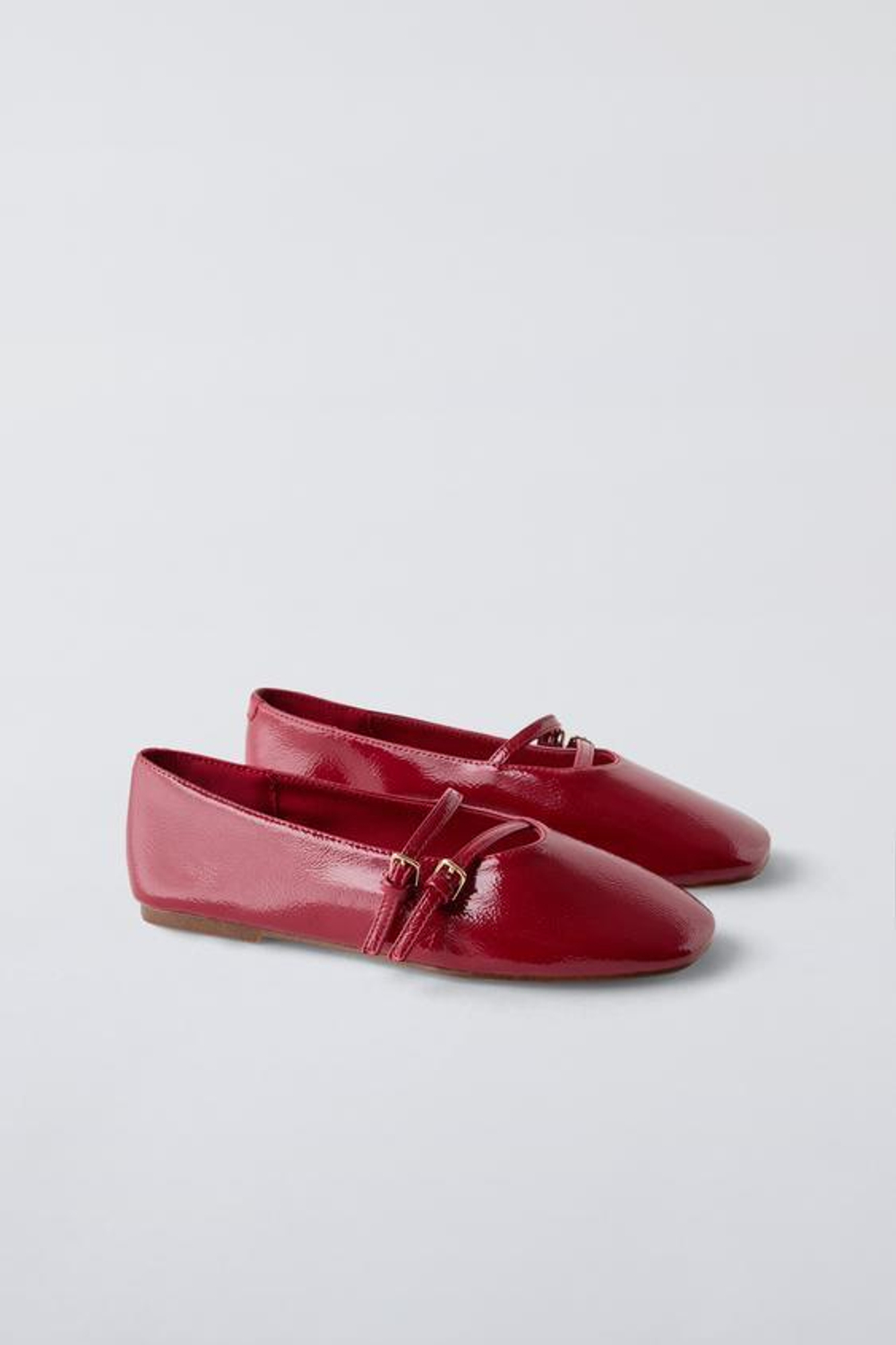 ZARA ЛАКИРОВАННЫЕ БАЛЕТКИ, КРАСНЫЙ