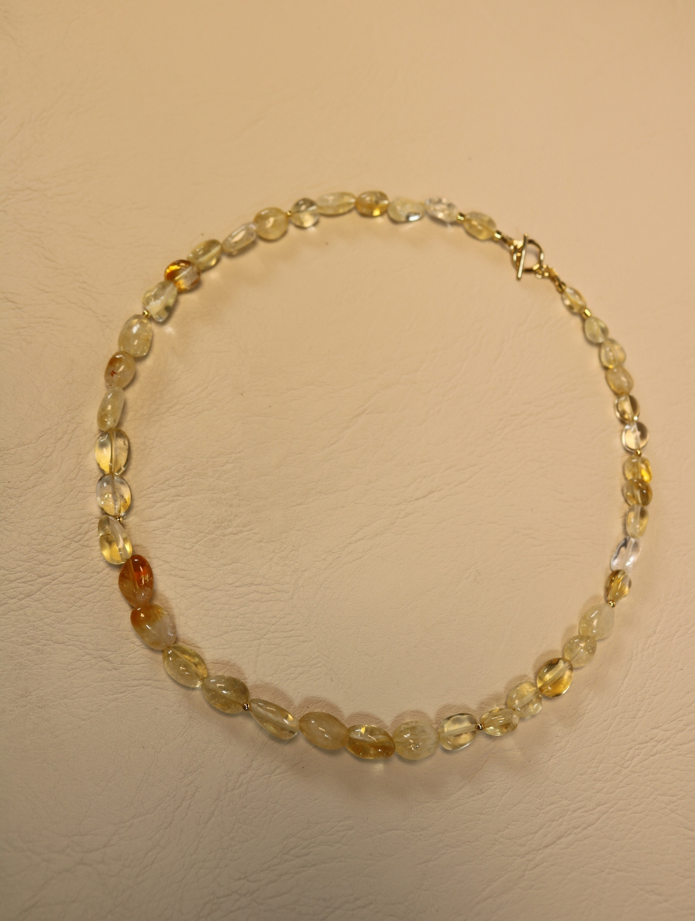 Чокер из цитрина "Солнечный ручей"