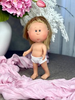 Кукла для девочки виниловая 23см Маленькая Мия без одежды (3199W1A-3)