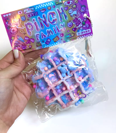 Антистресс Сквиш Вафля 8см