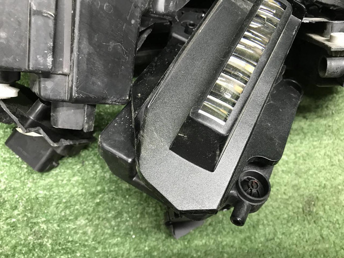 Битая Фара левая Zeekr X (2023-н.в.) LED