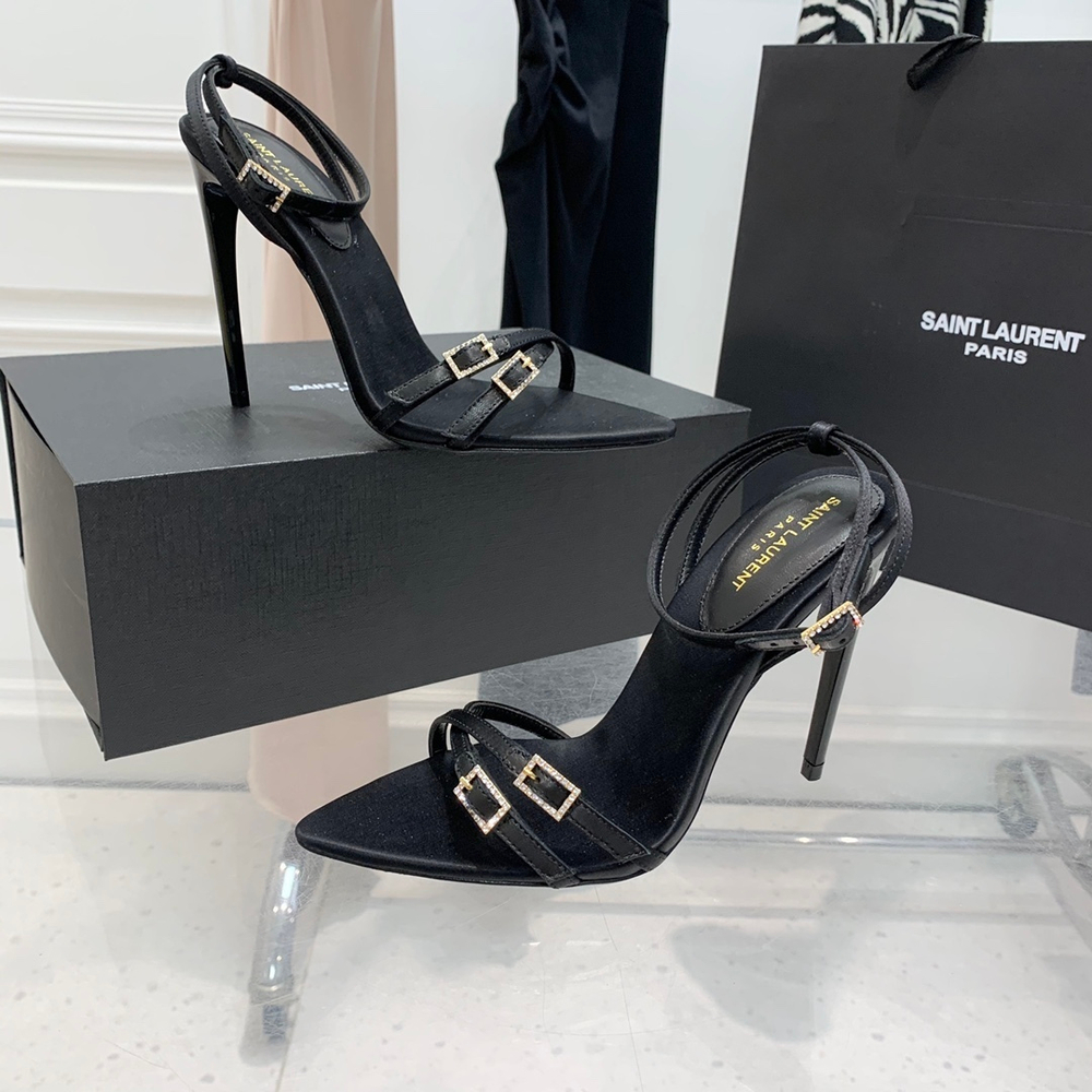 Saint Laurent Pumps