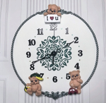 Авторские детские настенные часы с игрушками "Три медведя" 30см