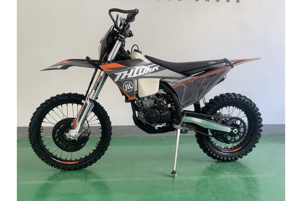 Мотоцикл JHLofr ZR6 YBS300 (176MN)