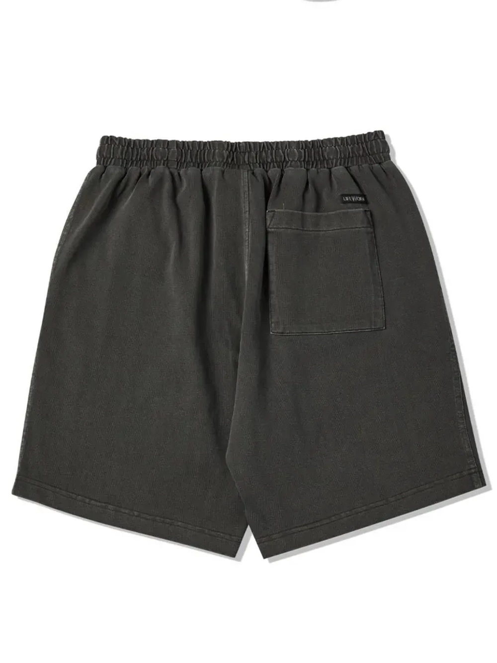 Базовые пигментные шорты с принтом логотипа