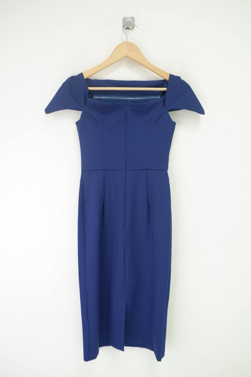 Платье Oasis элегантное 38 размер