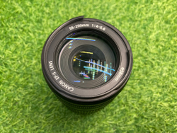 Canon EF-S 55-250mm 4-5.6 IS