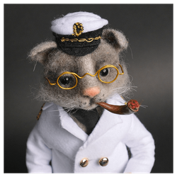Валяная игрушка «Кот Адмирал»