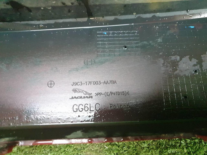 Бампер передний Jaguar E-PACE (2017-2021)