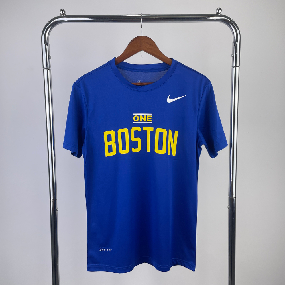 Купить баскетбольную футболку «Бостон Селтикс»