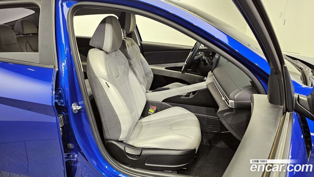 Hyundai Avante (CN7) 1.6 (05.2020)