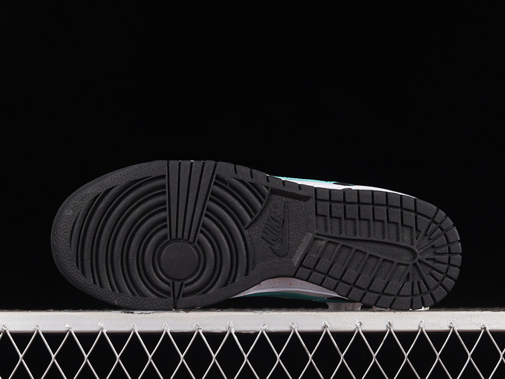 Nike Dunk Low 'Multi-Swoosh'