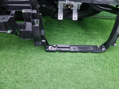 Торпедо Geely Tugella (2019-2024)