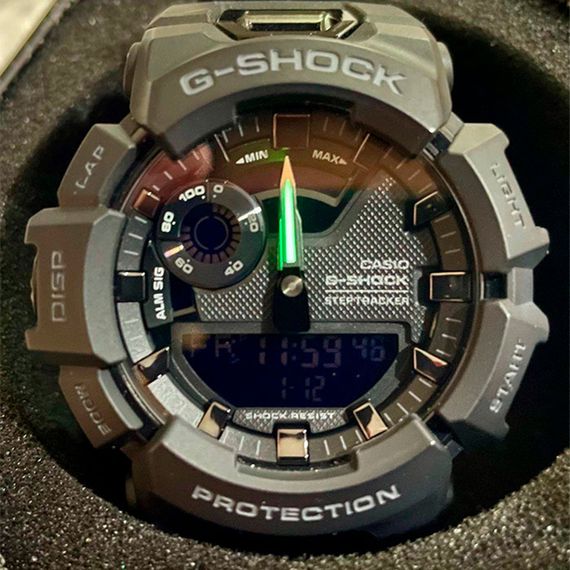 Наручные часы Casio GBA-900-1A