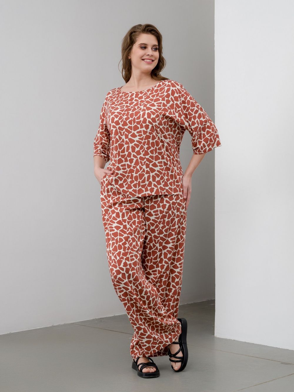 Костюм Гинея Виотекс КОРИЧНЕВЫЙ