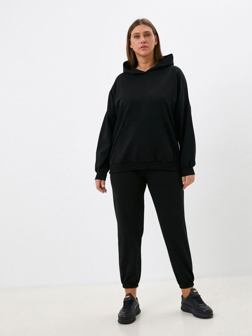 Костюм спортивный