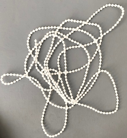 Цепь управления пластиковая Люкс 4.5х6 мм, цвет белый