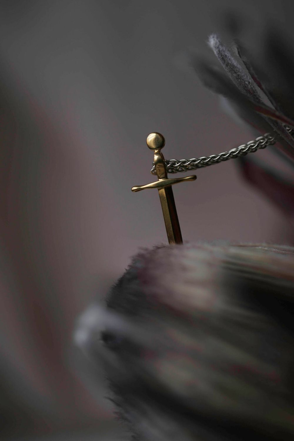 Подвеска Меч,позолота