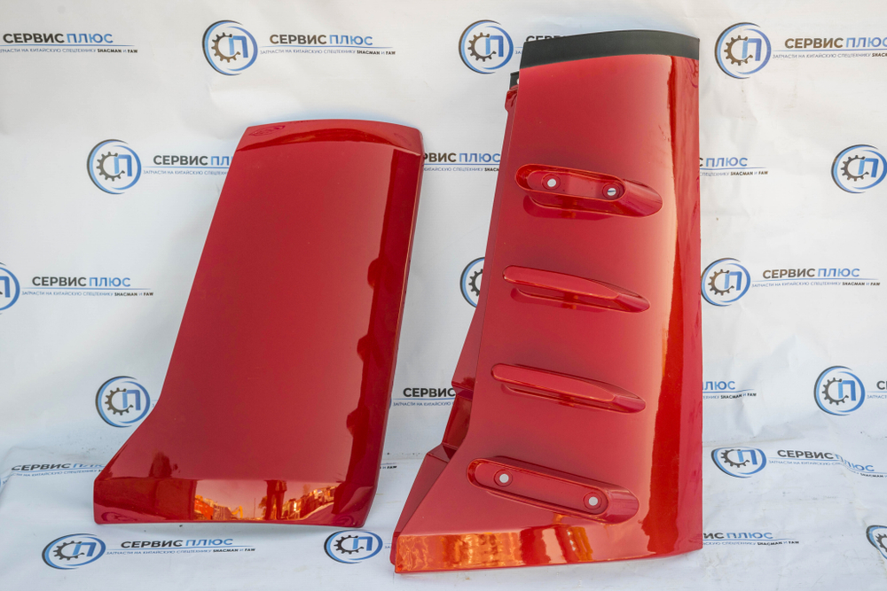 Обтекатель угловой кабины внутрен/наружний лев. X3000 (красный) DZ14251110060/0258